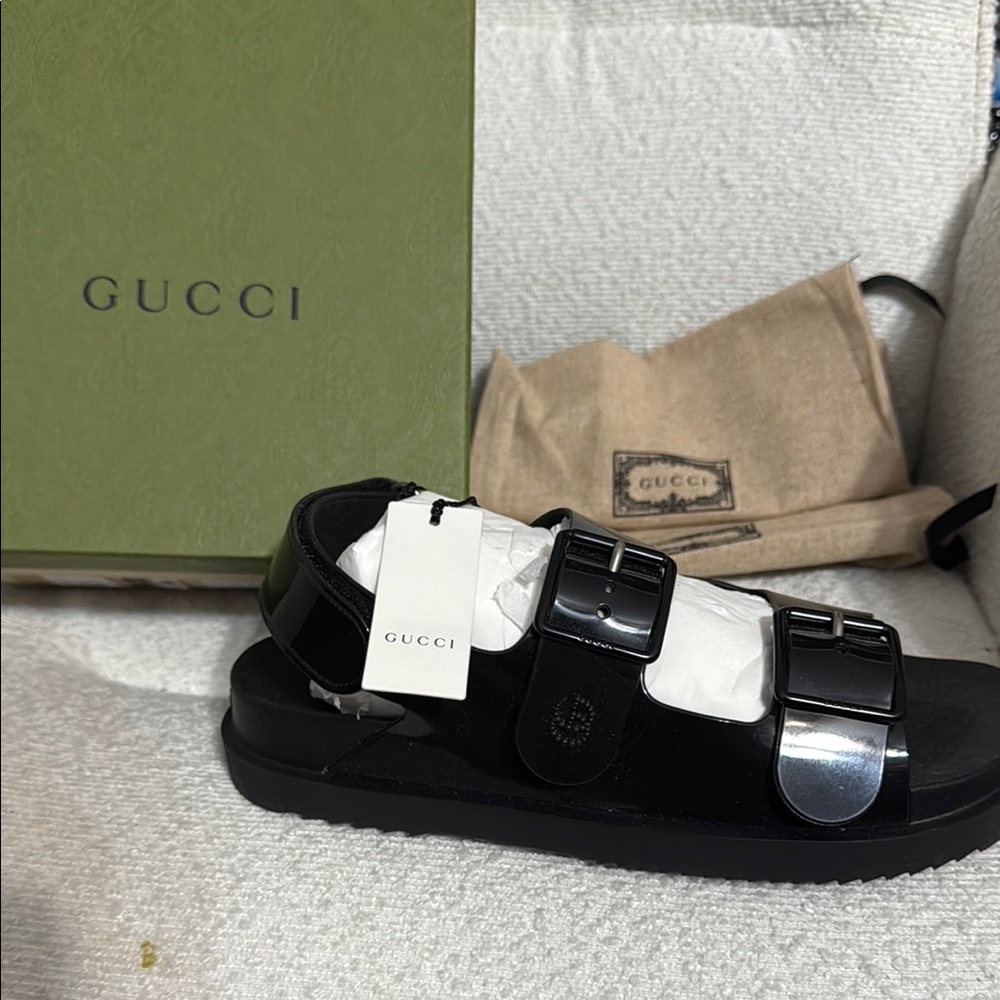 Gucci women’s Black Sandals
